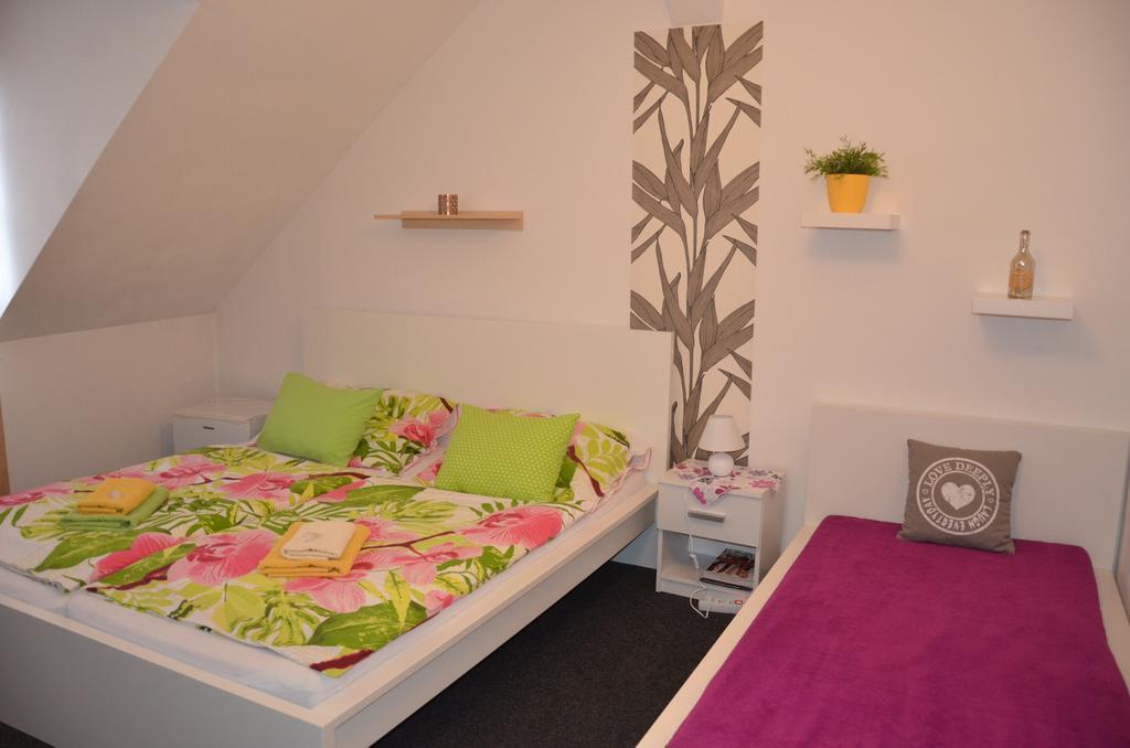 Guesthouse Zlaty Hrozen Česká Lípa Екстериор снимка
